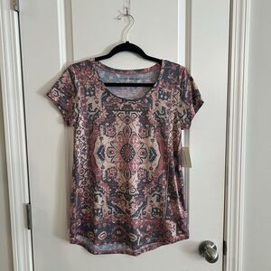 Lucky Brand Women’s T Shirt Small Aztec Print